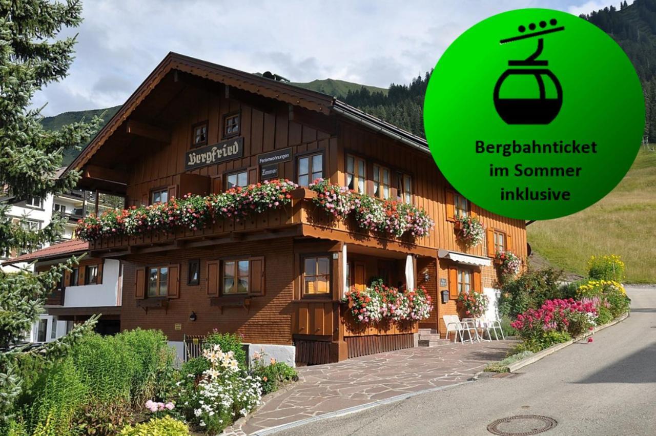 Appartement Das Bergfried - Urlaub Zentral Und Ruhig! à Riezlern Extérieur photo